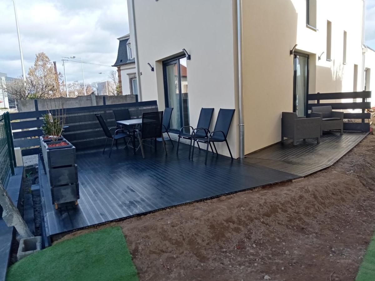 Jolie maison Sauna, Balneo lumino thérapie et Terrasse Colmar Extérieur photo