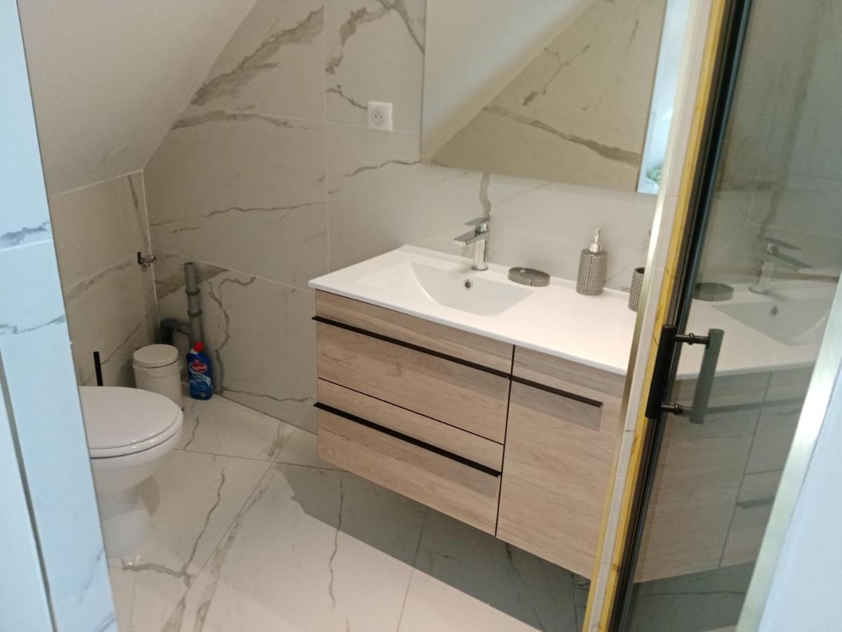 Jolie maison Sauna, Balneo lumino thérapie et Terrasse Colmar Extérieur photo
